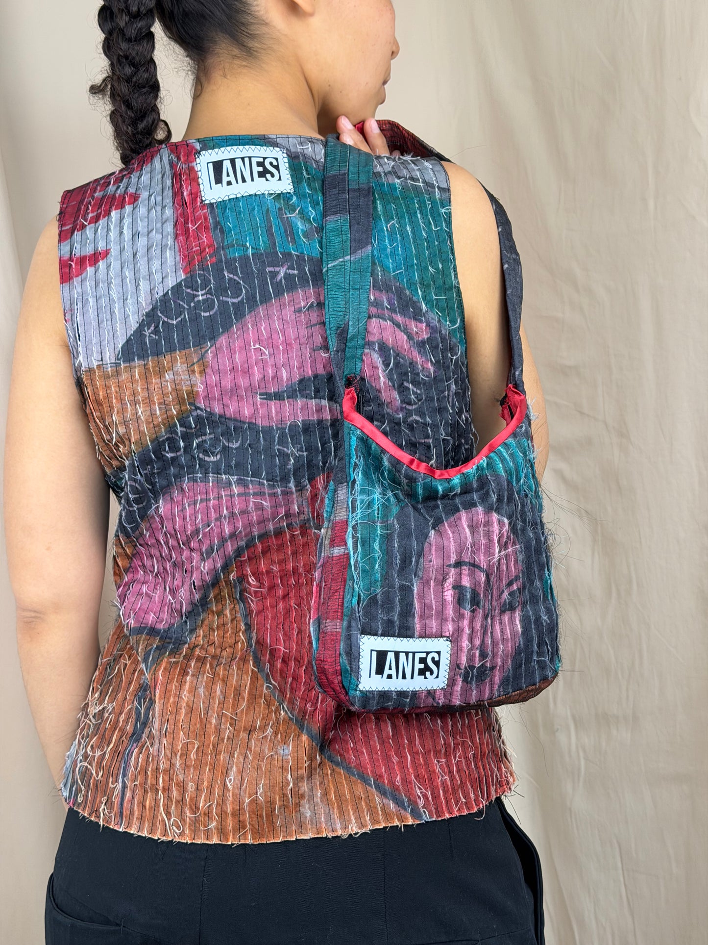 Pleat Fray Top in Multi