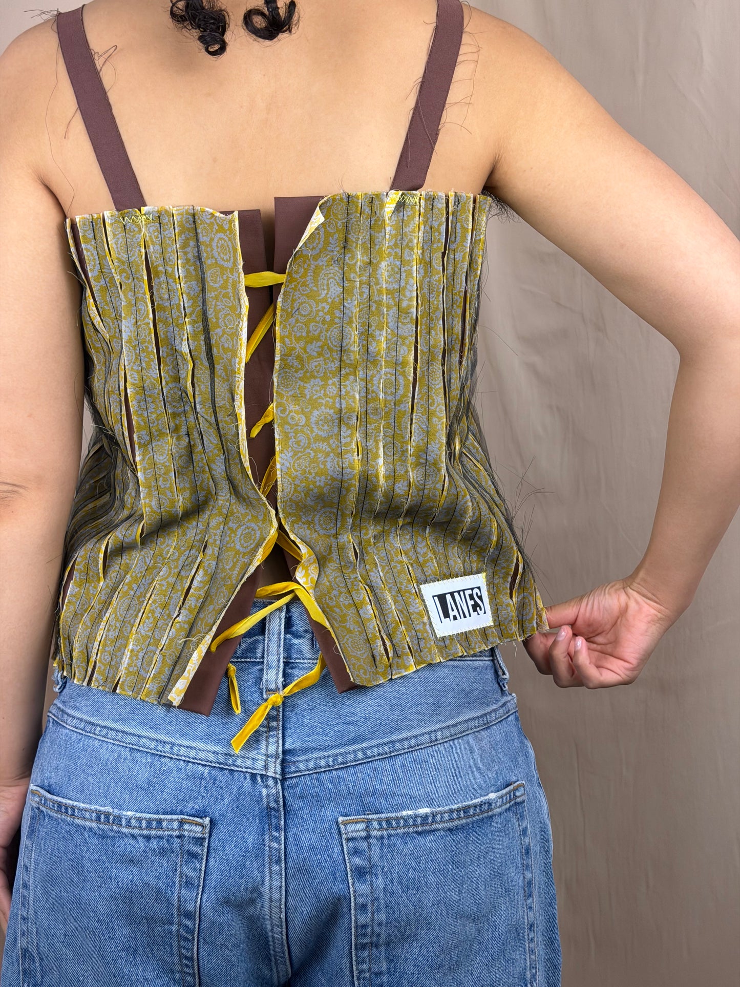 Pleat Fray Top in Yellow Pattern