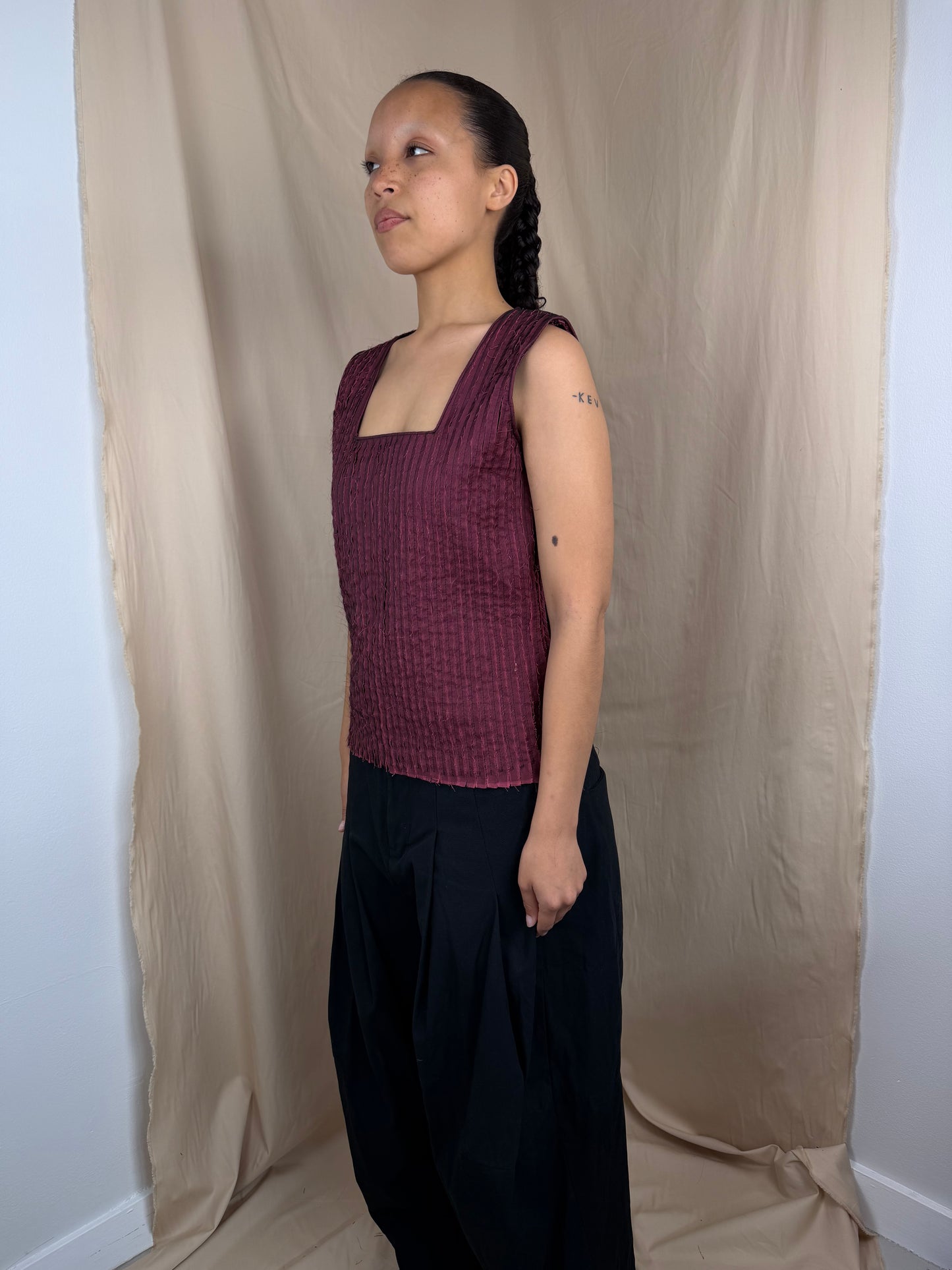 Pleat Fray Square Neck top in Red