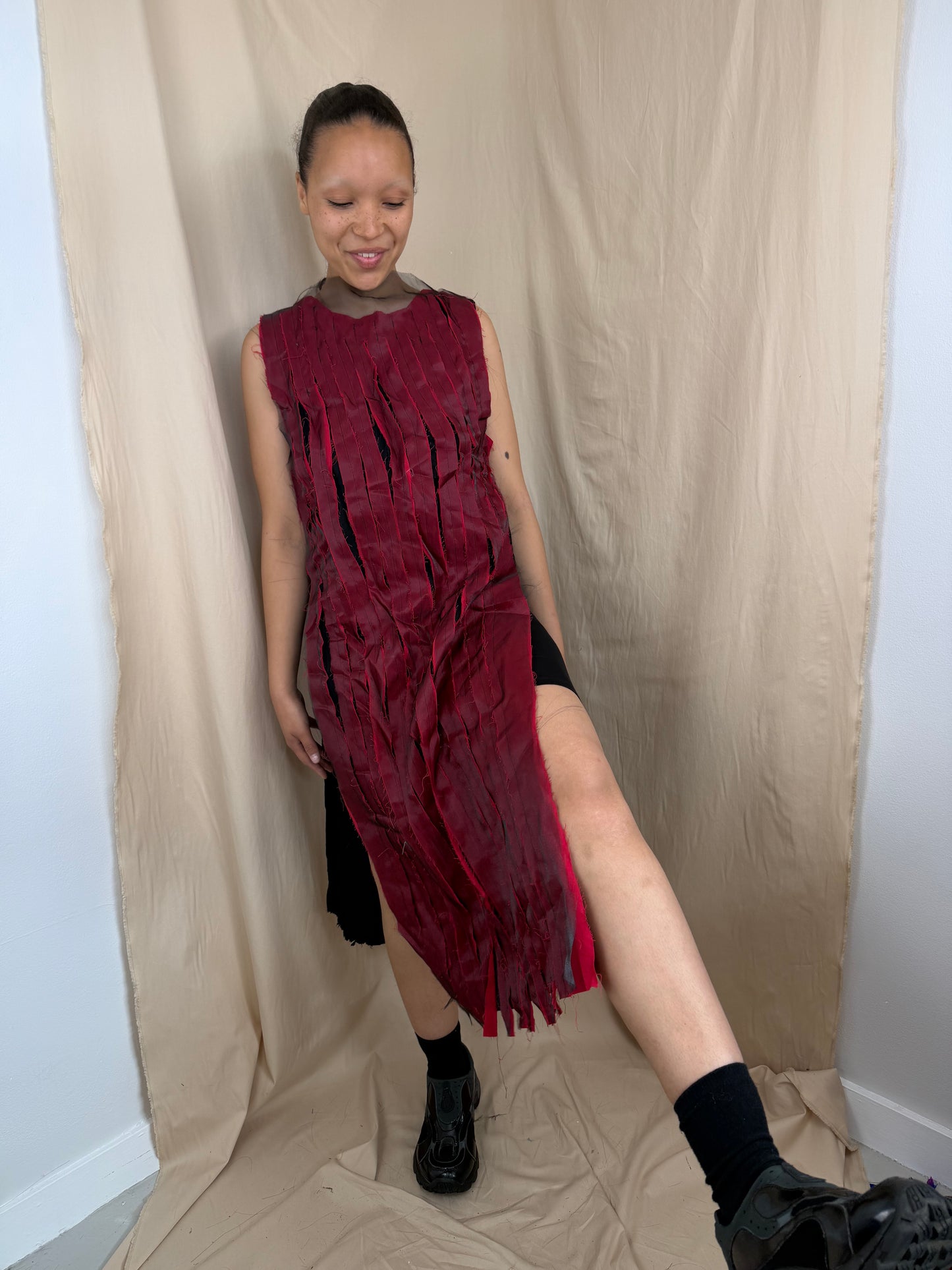 Pleat Fray Dress in Red
