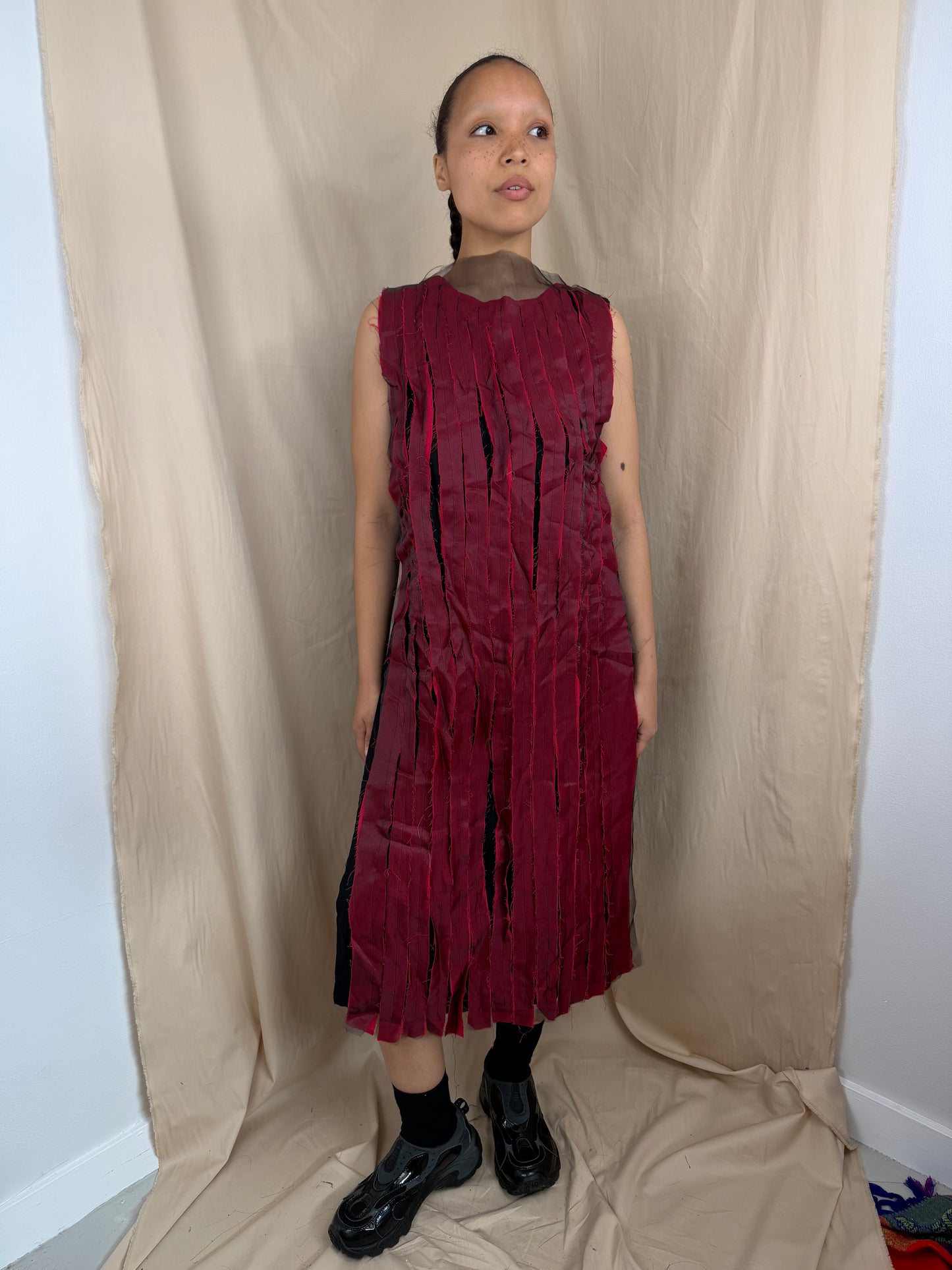 Pleat Fray Dress in Red