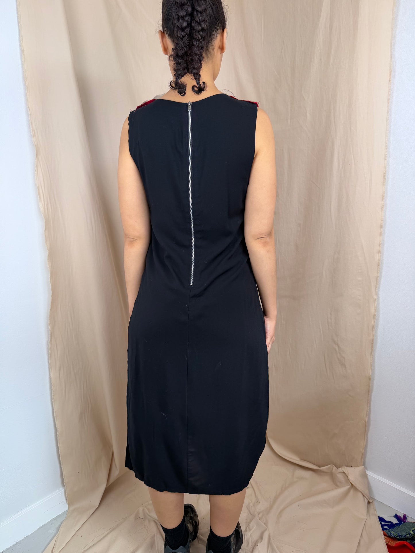 Pleat Fray Dress in Red