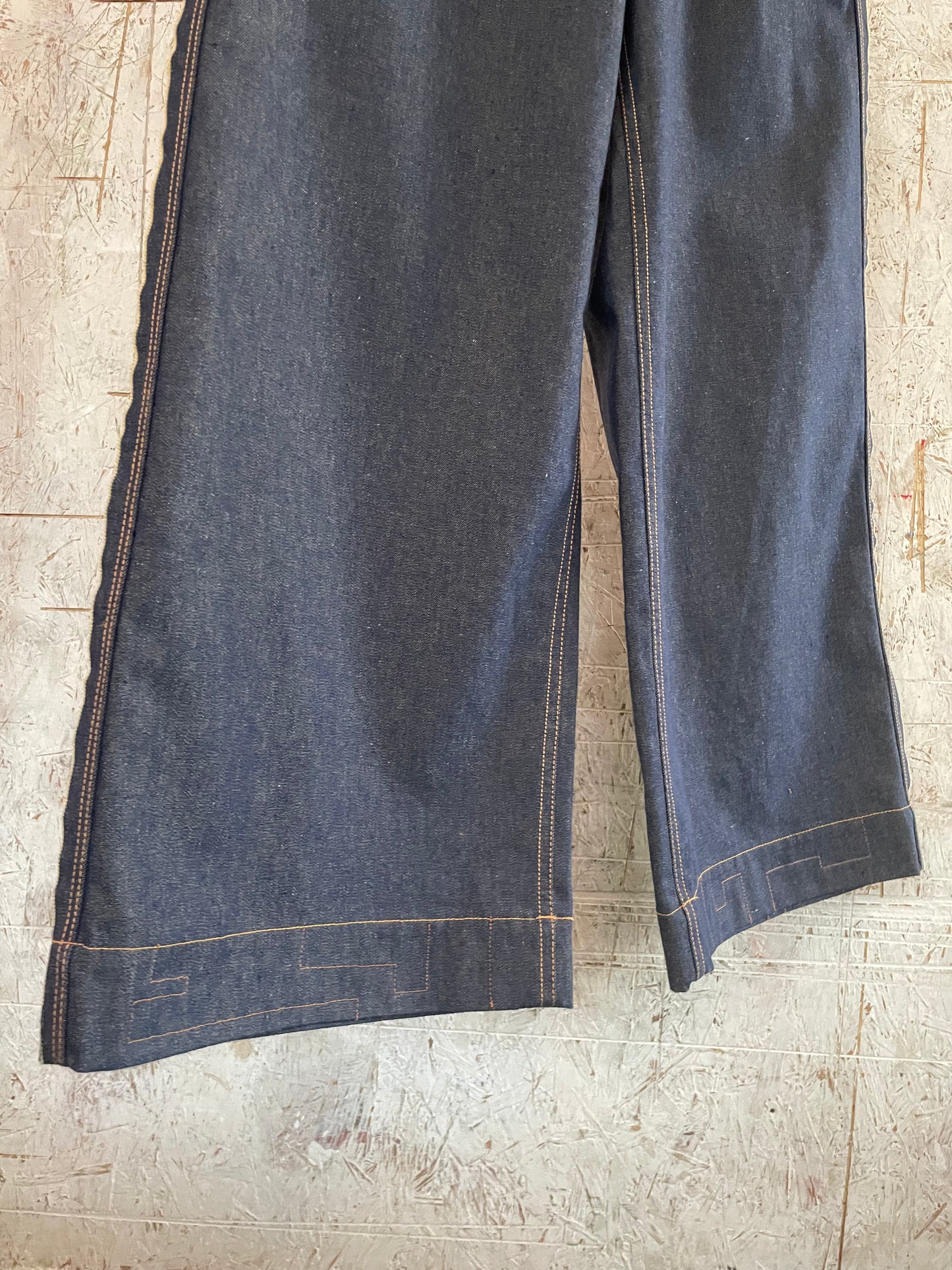 Yacco Maricard Trousers with Embroidery