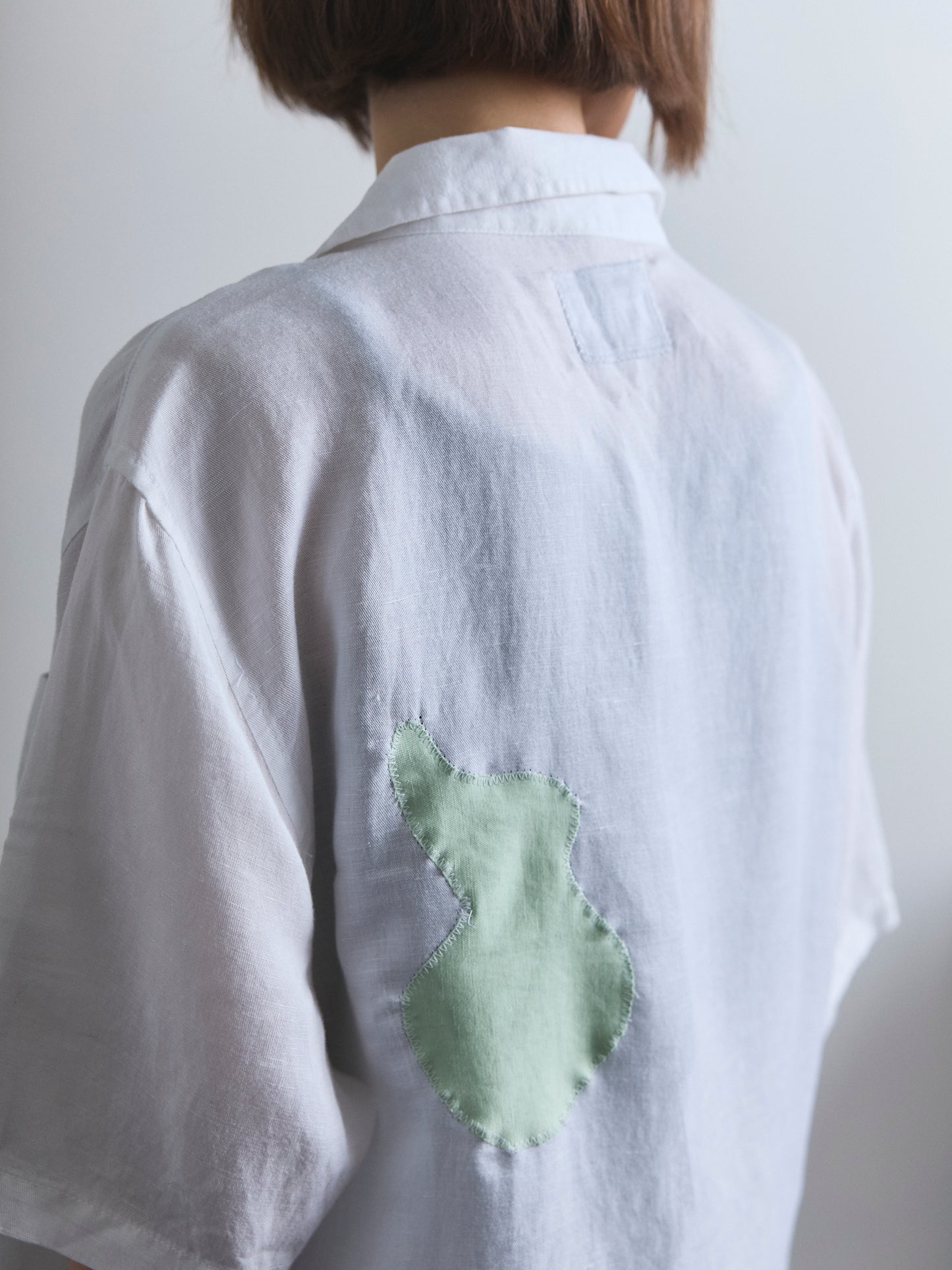 Classic Shirt with Appliqué in green