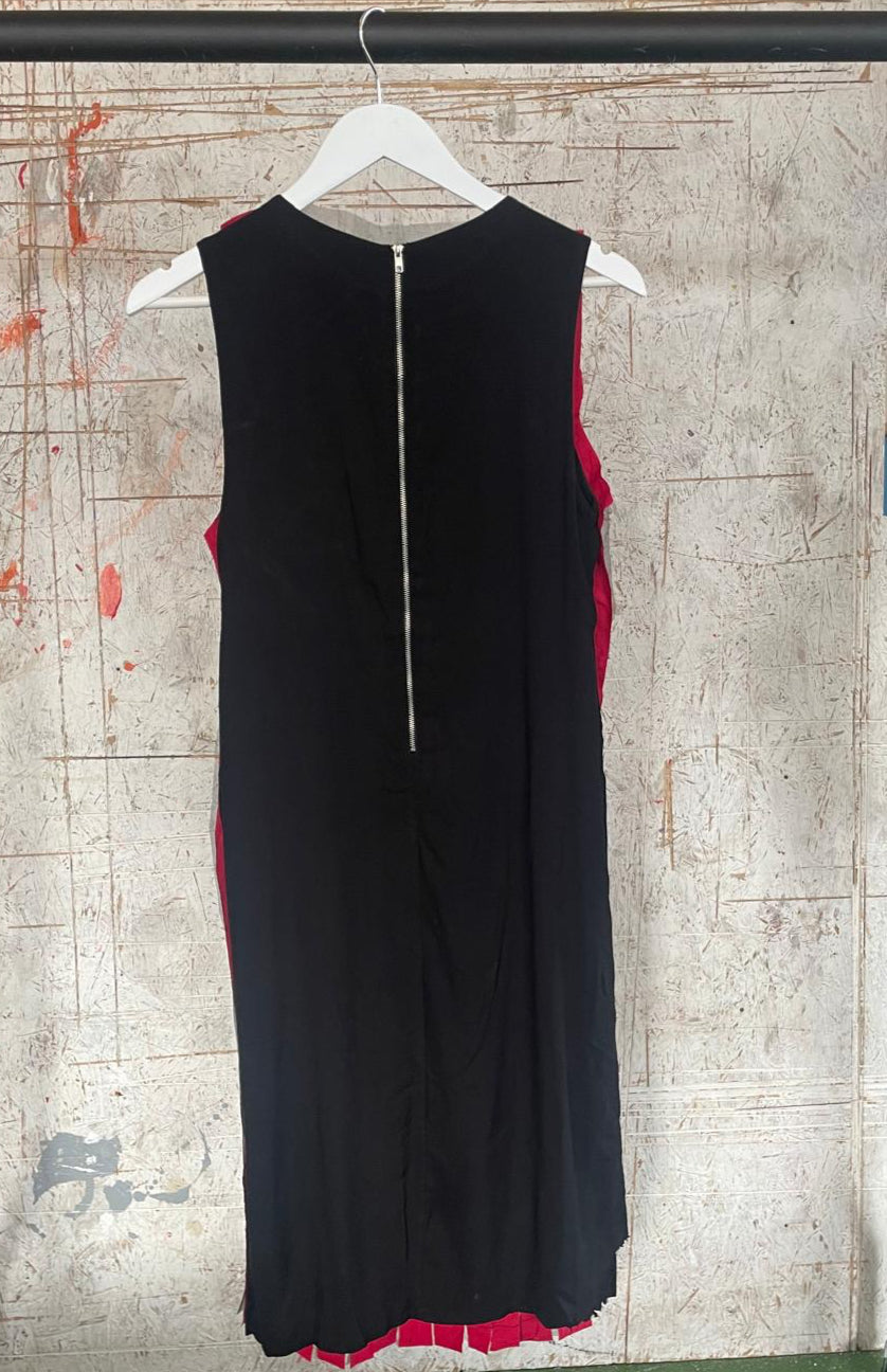 Layer Pleat Dress - Black